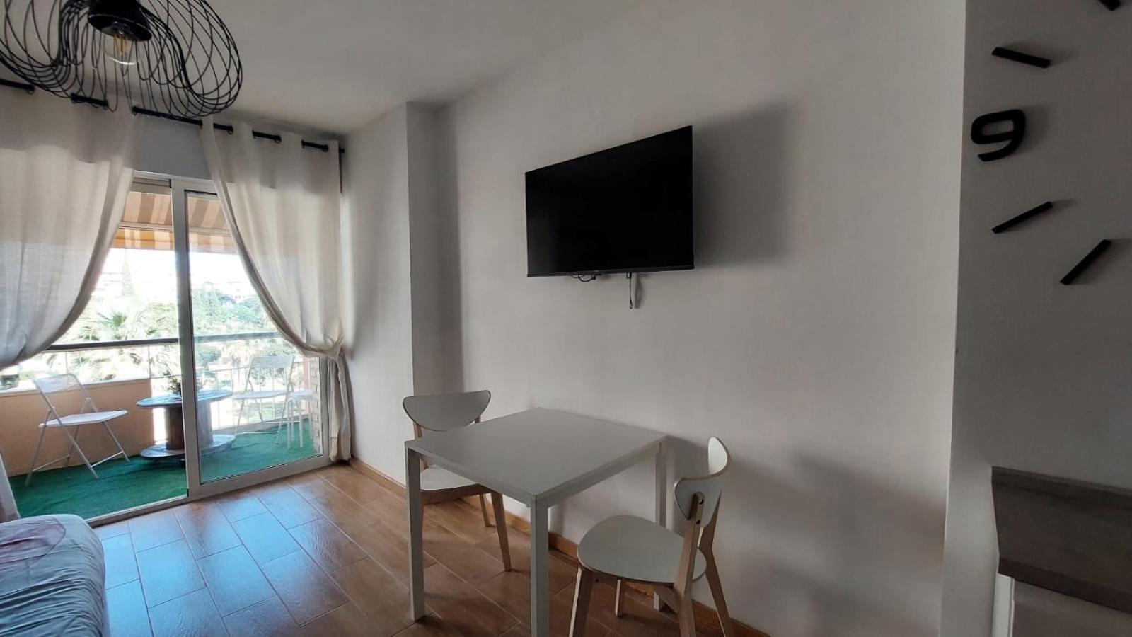 Beautiful Flat Apartment Беналмадена Екстериор снимка